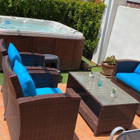 Exquisite 3 Bed Apartment With Private Jacuzzi El Romero Exteriör bild
